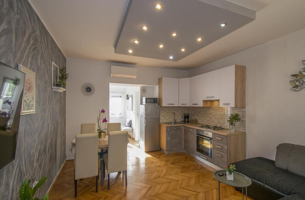 Edera, Near The Town In A Quiet Location Apartman